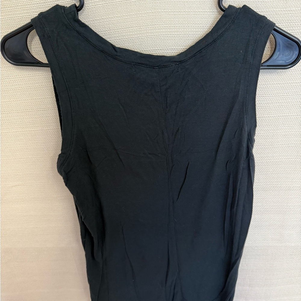 Rebel Heart Hippie Soul Black Muscle Tee - Picture 2 of 2